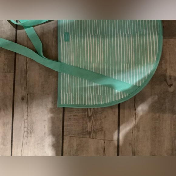 Thirty one round tote - Picture 2 of 3